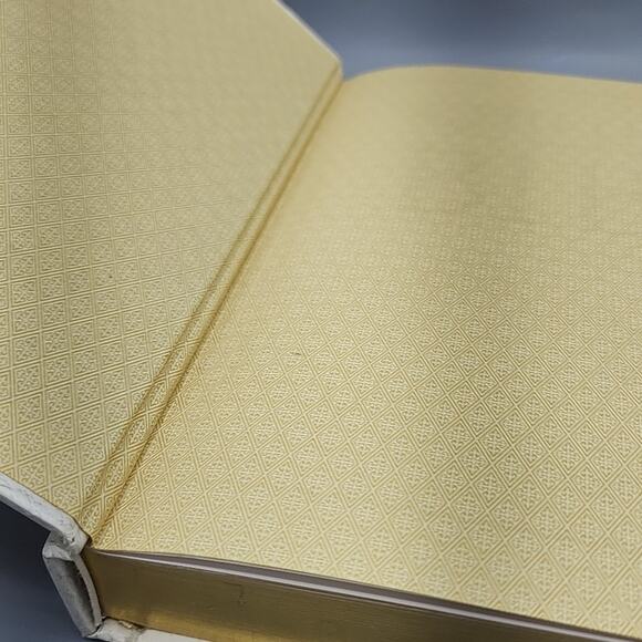 Children’s Book Of The Bible 1998 Vintage Illustrated Gold Edges Made In USA - Picture 8 of 16